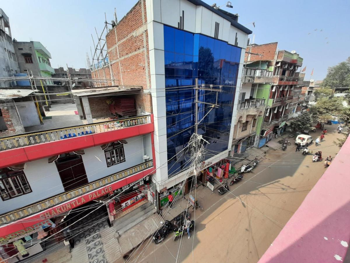 Hotel Shakuntla Palace - 400 Meters Away From Vishnu Pad Temple 7 Mins Walk Gaya Esterno foto