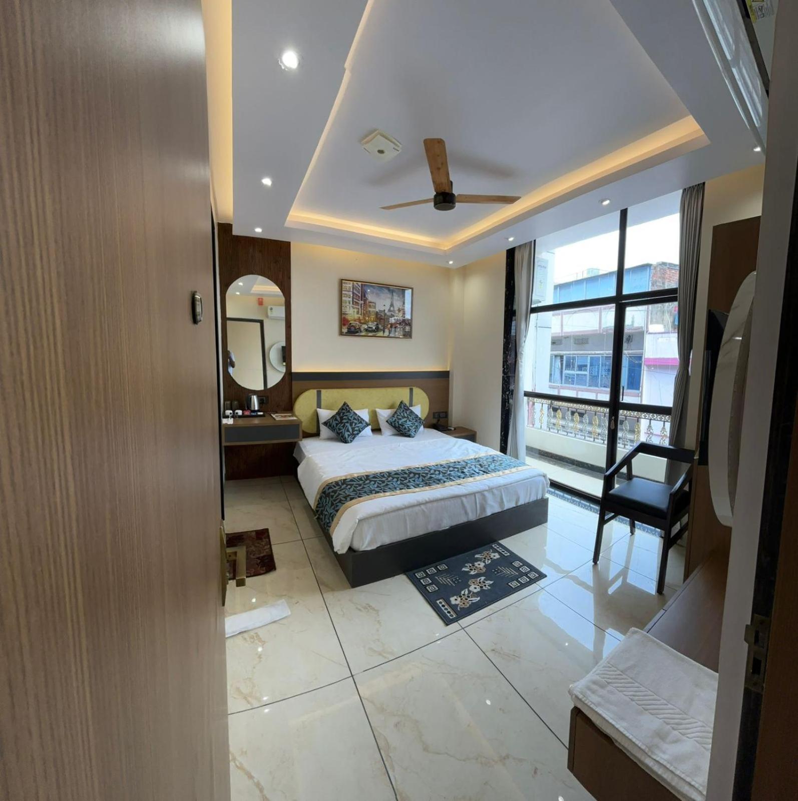 Hotel Shakuntla Palace - 400 Meters Away From Vishnu Pad Temple 7 Mins Walk Gaya Esterno foto
